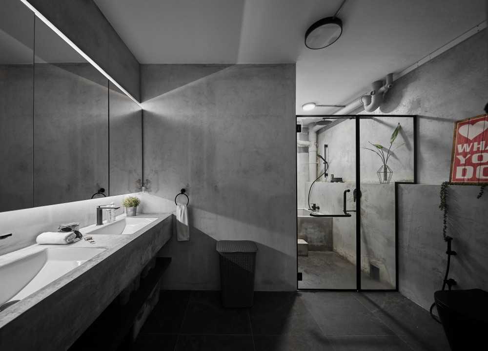 Industrial Bathroom with Homogeneous Tiles and Bathroom Tap
