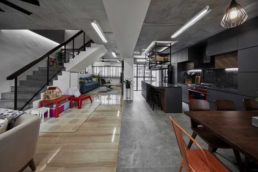 Industrial Living Room with Countertop and Carpet