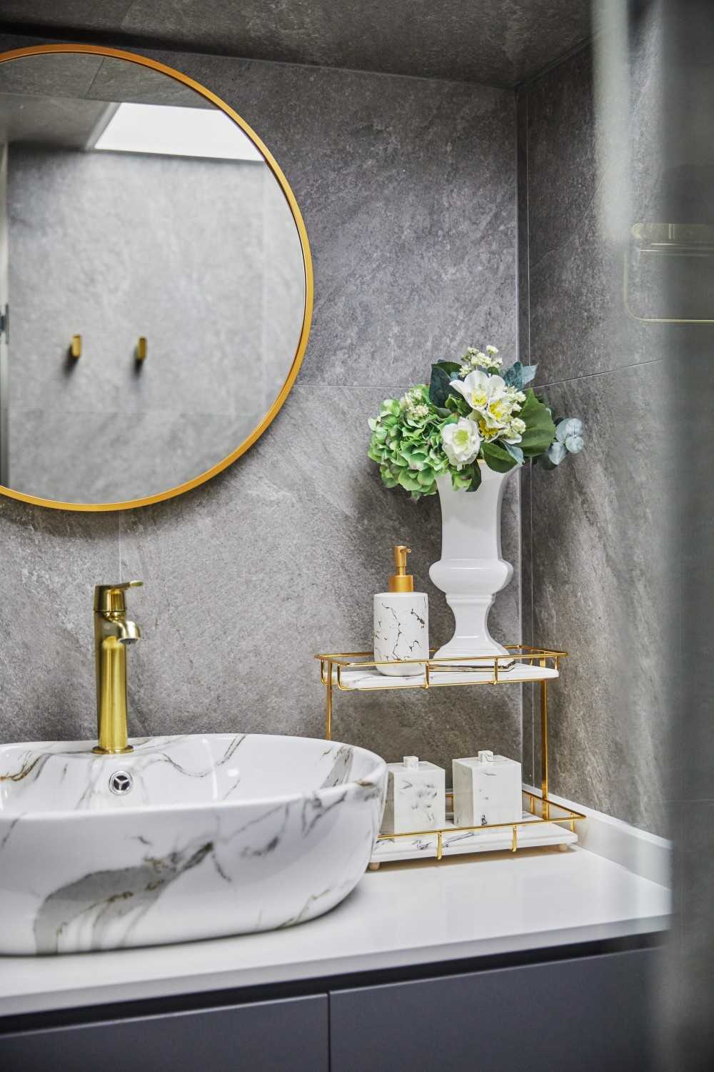 Contemporary Bathroom with Mirror and Bathroom Mirrors