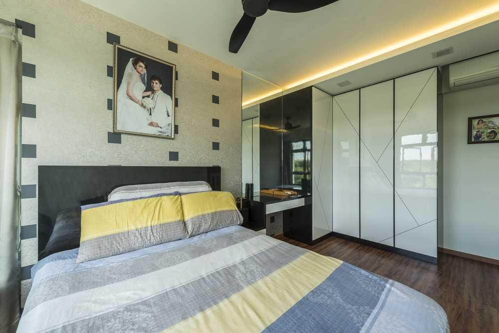 Modern Bedroom with Vinyl Flooring and Wood Flooring