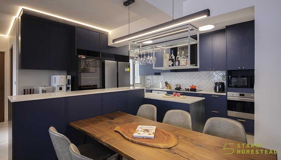 Eclectic Kitchen with Countertop and Kitchen Island
