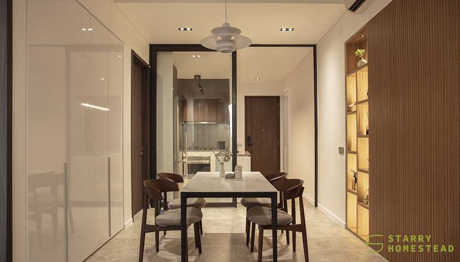 Modern Dining Room with Dining Table and Lighting
