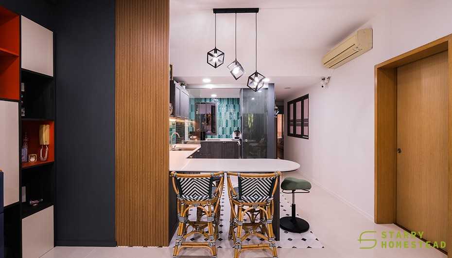 Contemporary Dining Room with Dining Table and Lighting