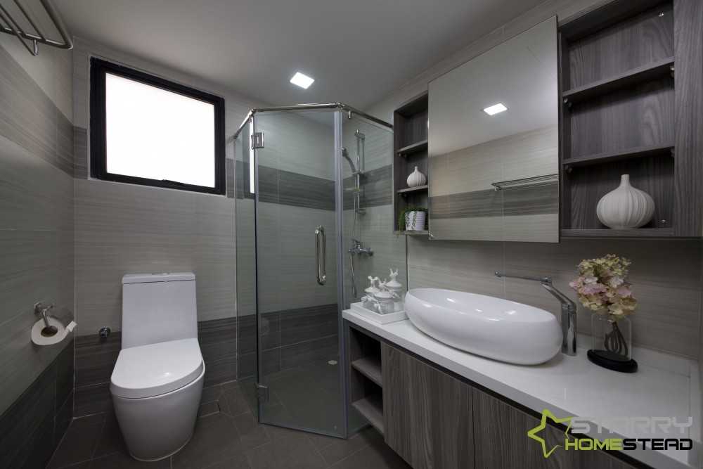 Modern Bathroom with Mirror and Vanity Counter