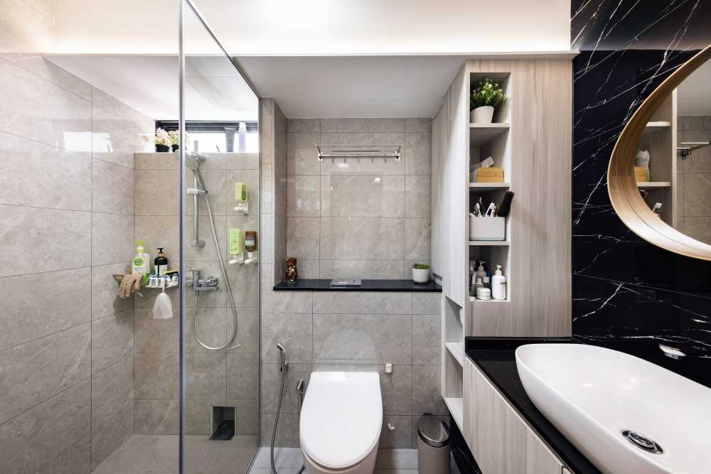 Contemporary Bathroom with Countertop and Homogeneous Tiles