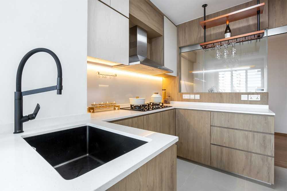 Scandinavian Kitchen with Countertop and Kitchen Window