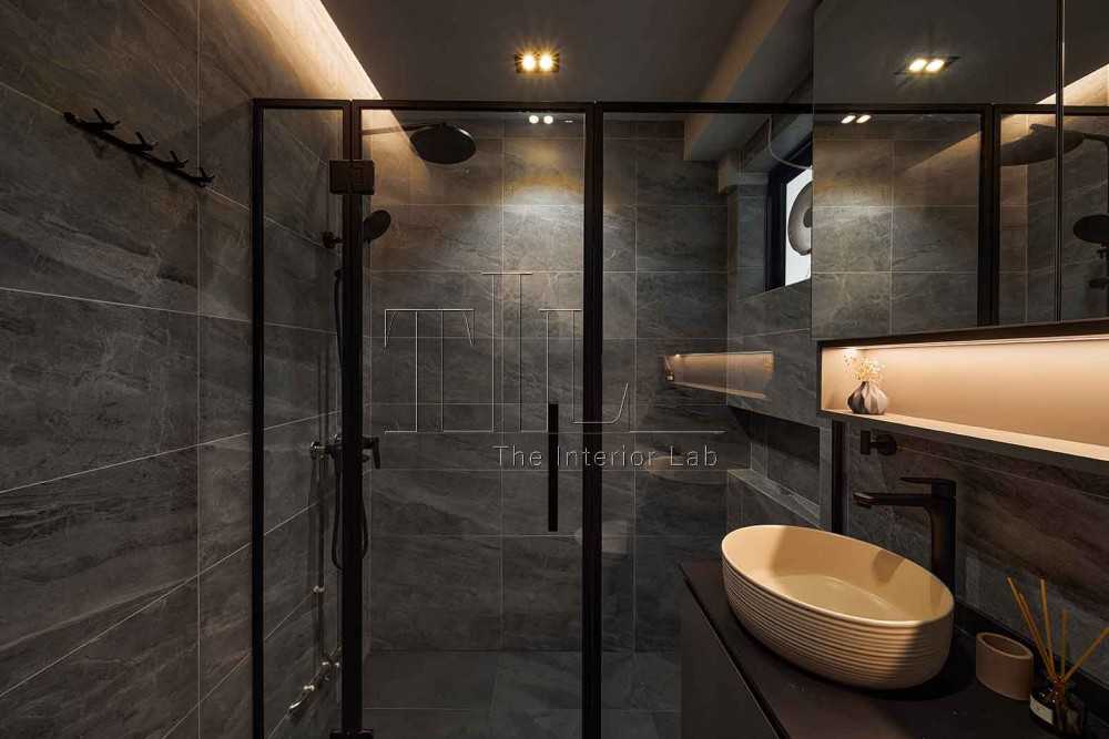 Modern Bathroom with Mirror and Shower Screen