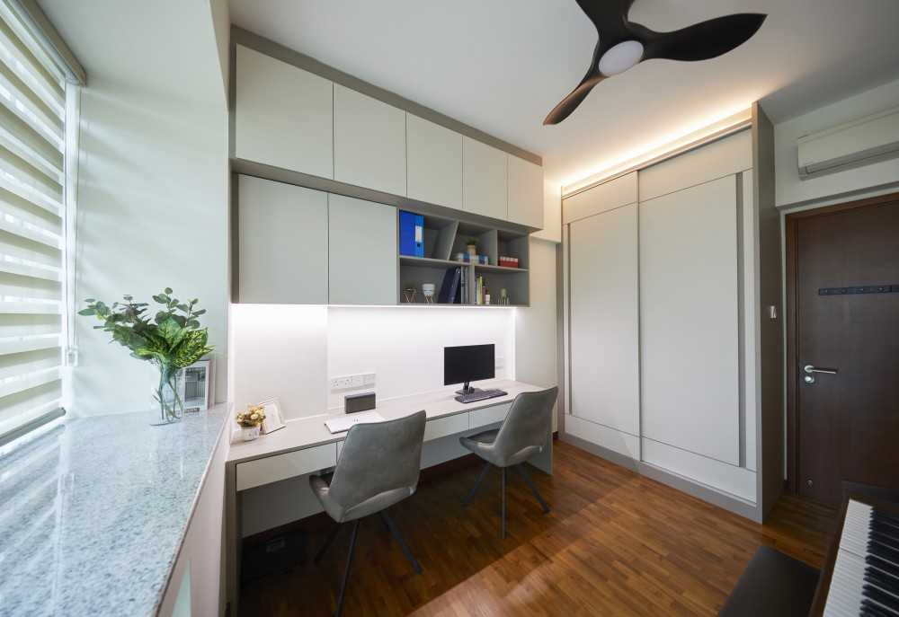 Scandinavian Study with Wardrobe and Desk