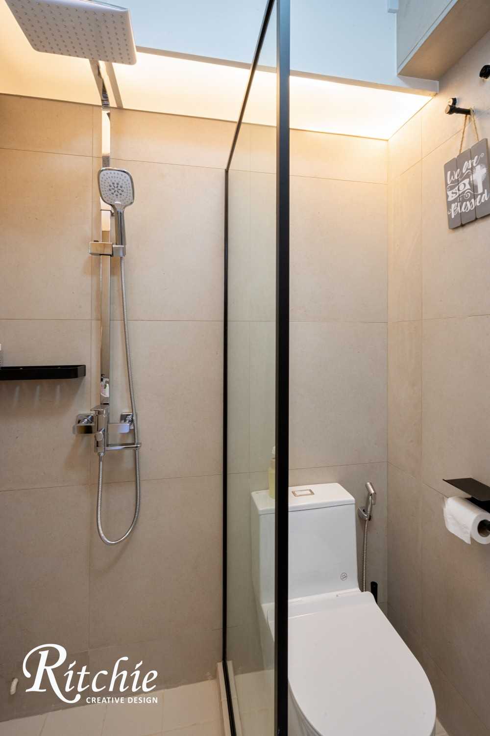 Minimalist Bathroom with Showers and Flooring