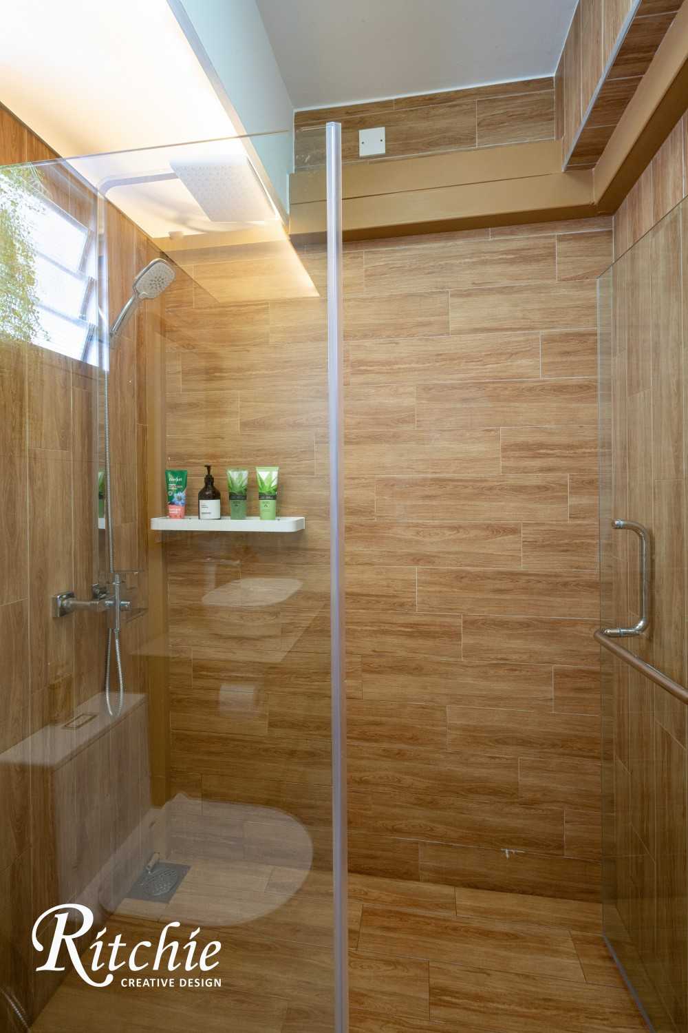 Minimalist Bathroom with Showers and Flooring