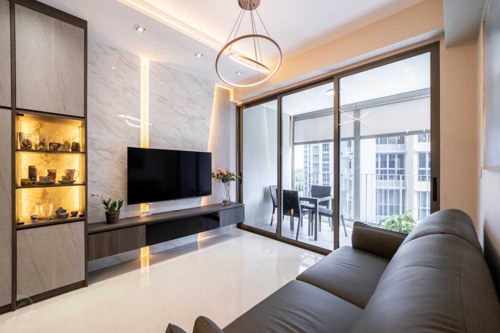 Contemporary Living Room with Homogeneous Tiles and Feature Wall