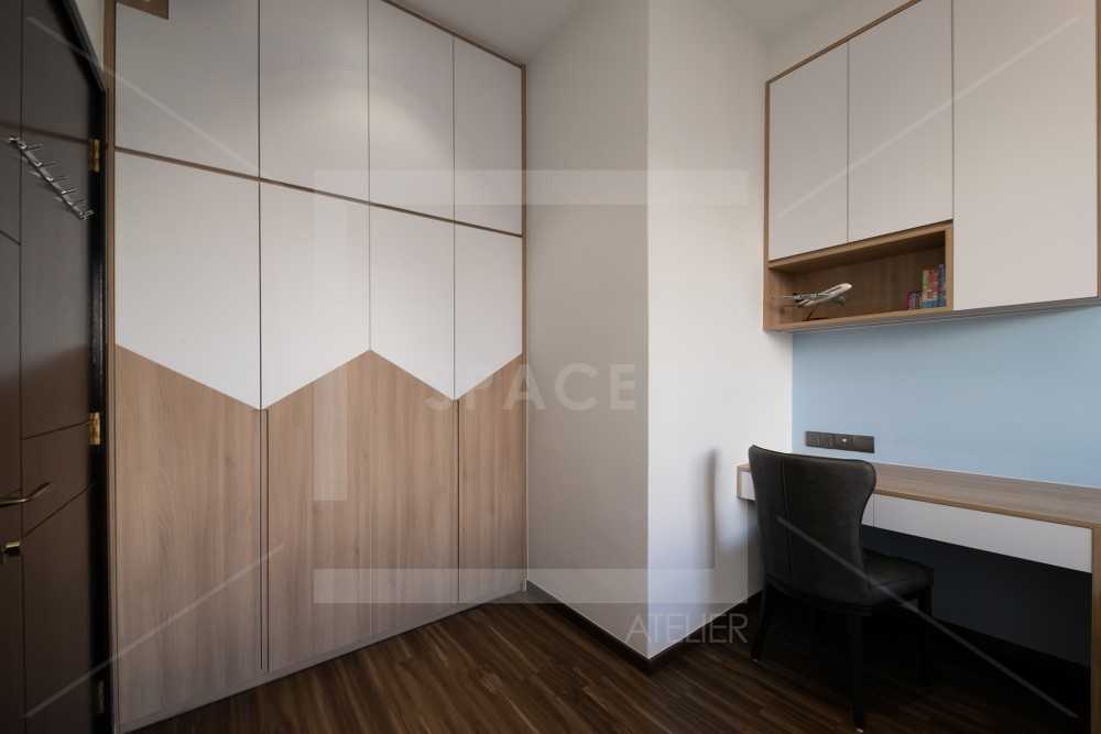 Modern Home Office with Desk and Storage Cabinets