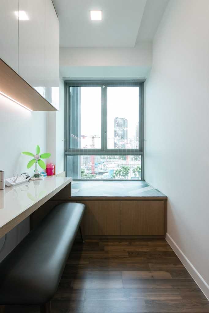 Modern Study with Bookshelf and Ceiling Light