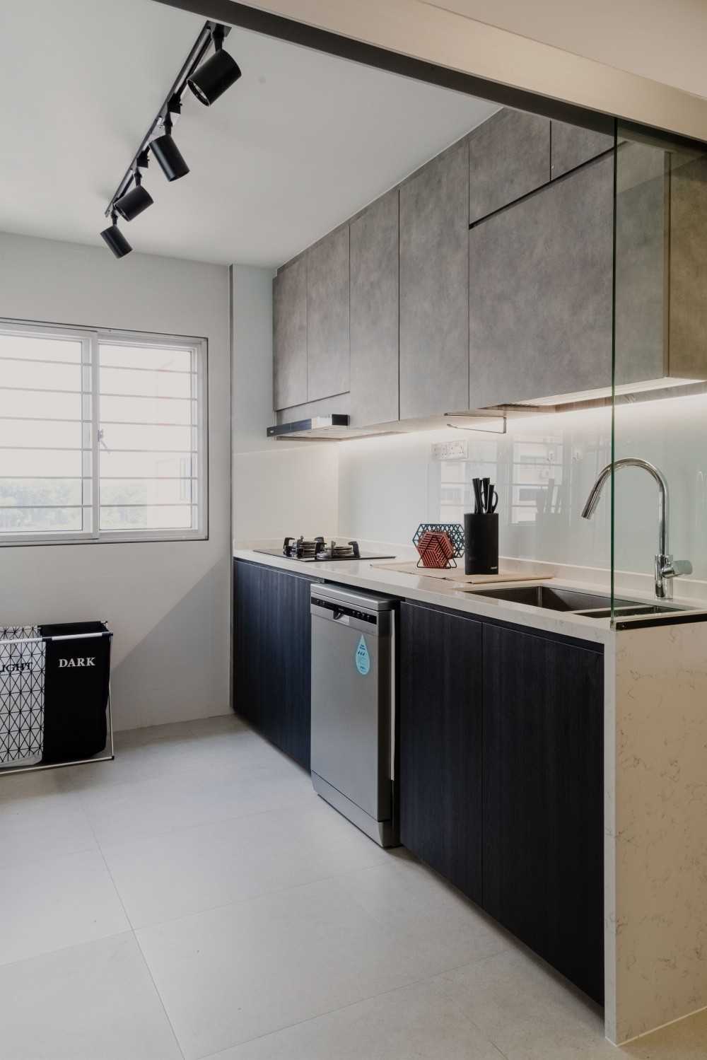 Modern Kitchen with Countertop and Kitchen Window