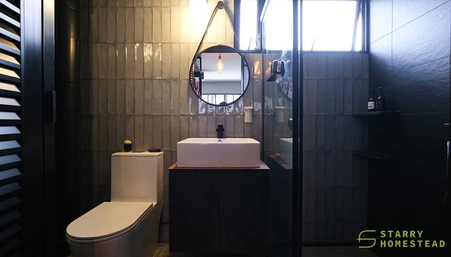 Industrial Bathroom with Mirror and Mosaic