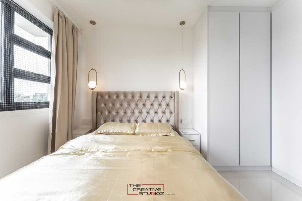 Minimalist Bedroom with Wardrobe and Queen Bed
