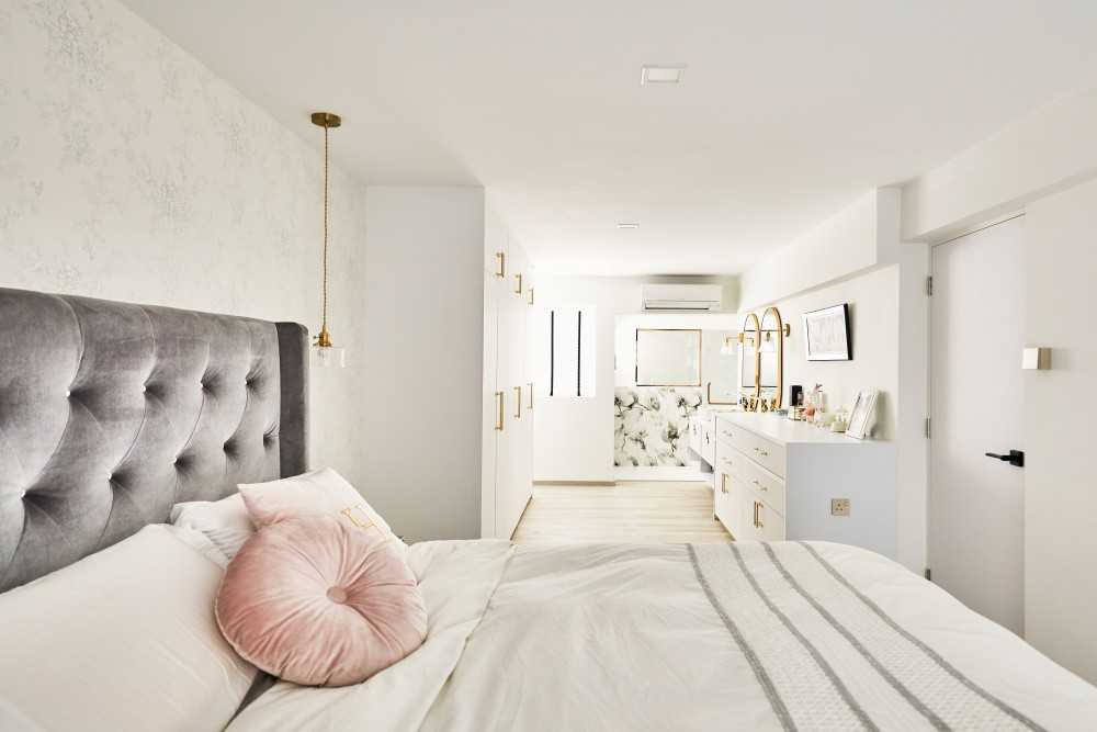 Modern Bedroom with Drop Light and Wardrobe