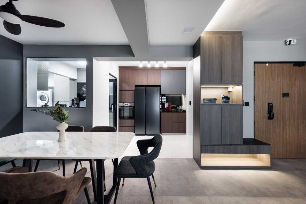 Industrial Dining Room with Dining Table and Dining Chairs