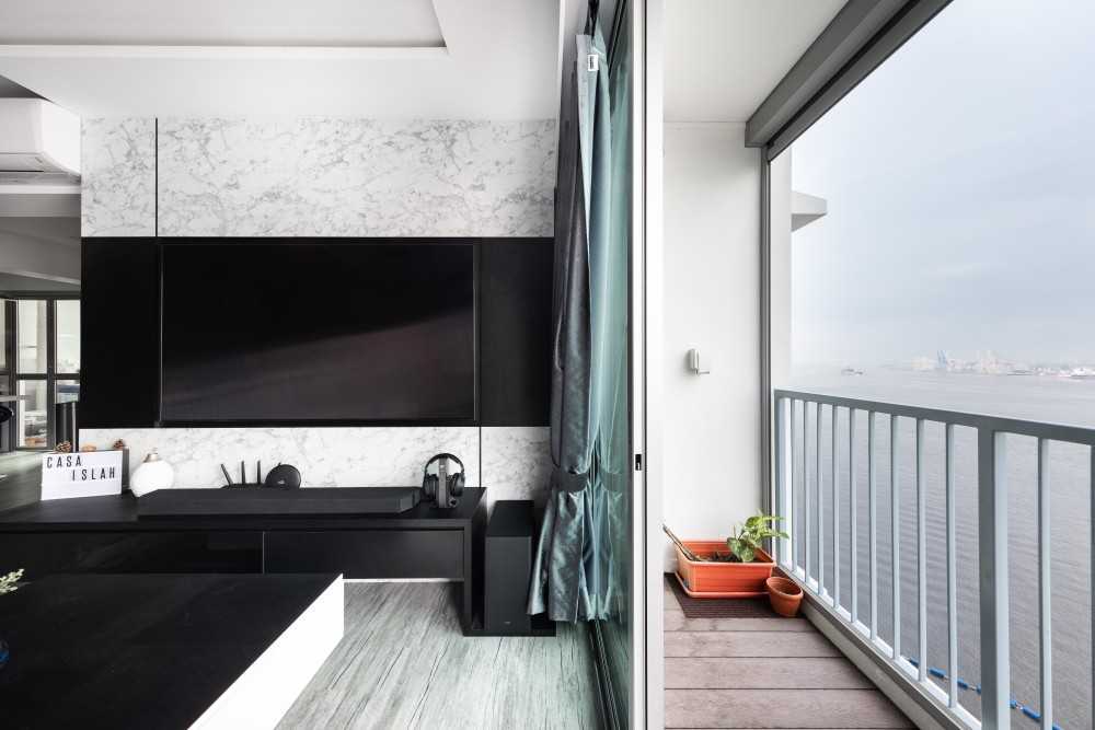 Modern Balcony with Feature Wall and Curtain