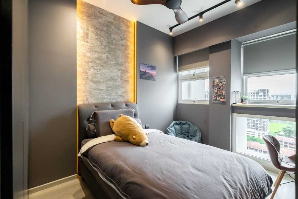 Modern Bedroom with Platform Bed and Built-in Bed