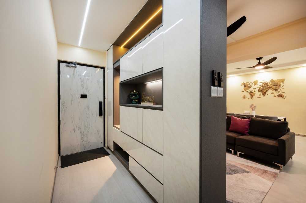 Contemporary Foyer with Vinyl Flooring and Ceiling Light
