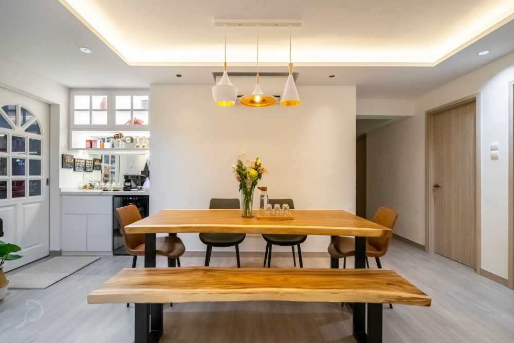 Contemporary Dining Room with Drop Light and Drop Ceiling