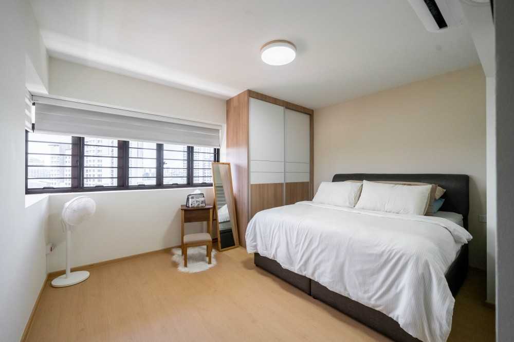 Modern Bedroom with Drop Light and Cove Lighting