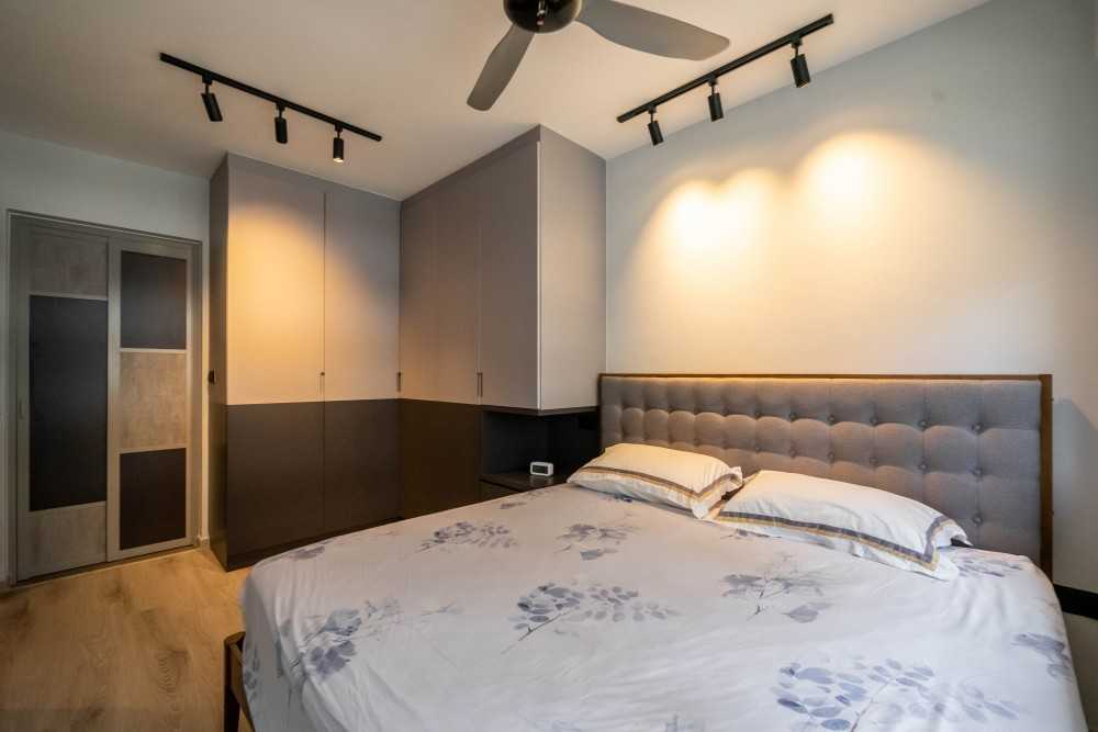 Modern Bedroom with Vinyl Flooring and Wood Flooring
