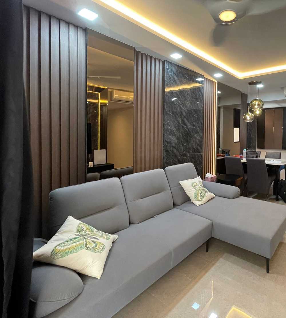 Modern Living Room with Mirror and Sofa