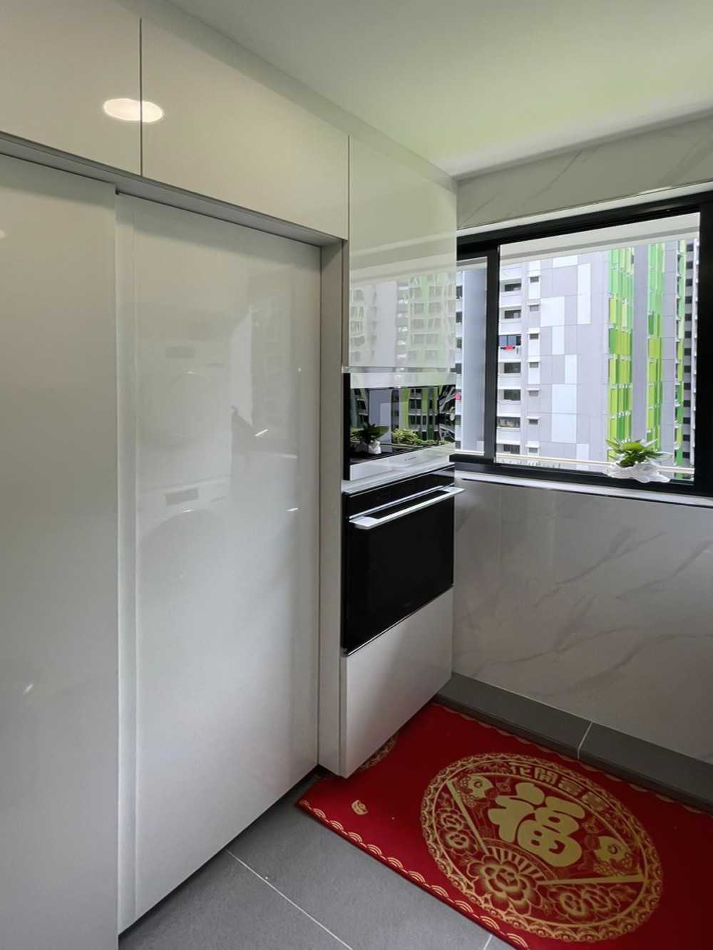 Modern Kitchen with Kitchen Window and Window Grille