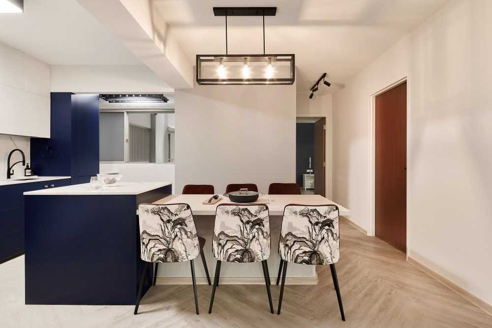 Contemporary Kitchen with Countertop and Kitchen Island