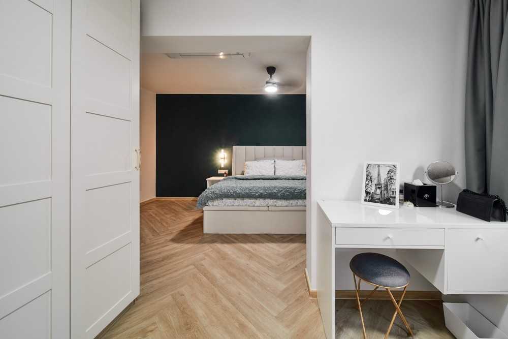 Contemporary Bedroom with Closet and Queen Bed