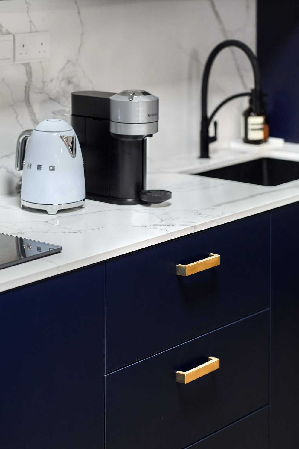 Contemporary Kitchen with Countertop and Cupboard