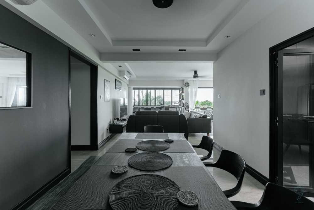 Modern Dining Room with Drop Light and Ceiling Light