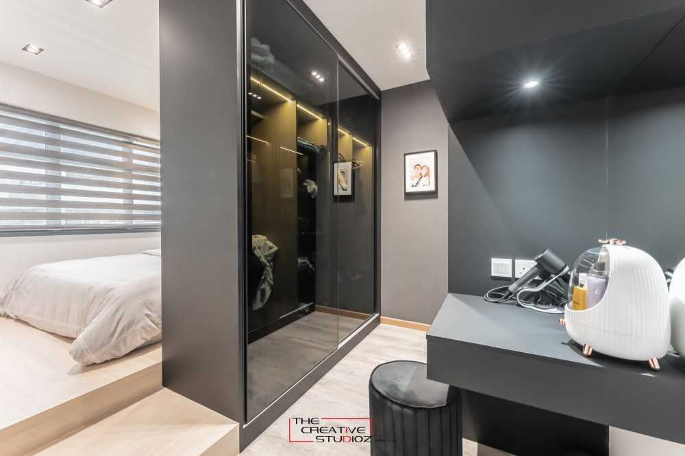 Modern Bedroom with Platform Bed and Vinyl Flooring