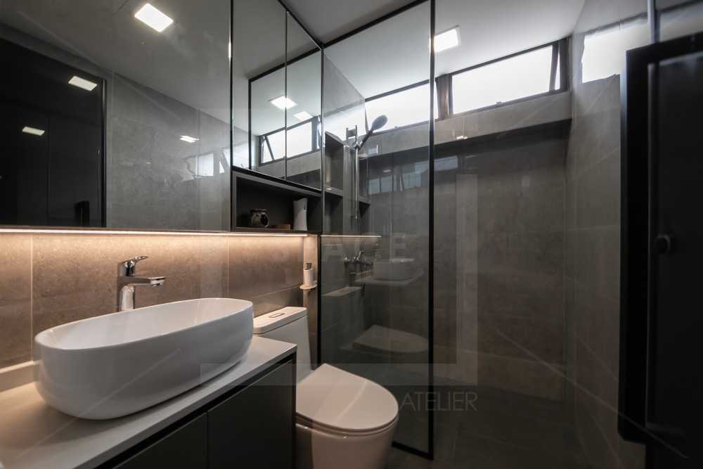 Contemporary Bathroom with Mirror and Shower Screen