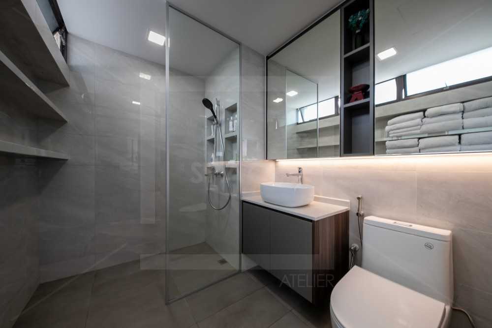 Contemporary Bathroom with Mirror and Shower Screen