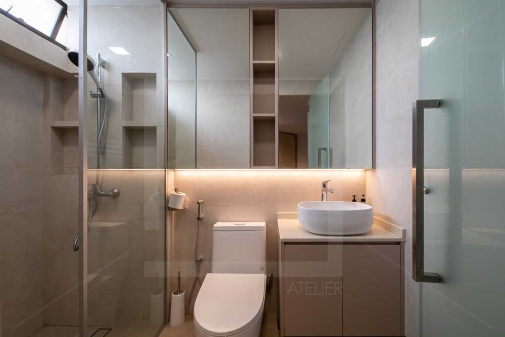 Contemporary Bathroom with Mirror and Shower Screen