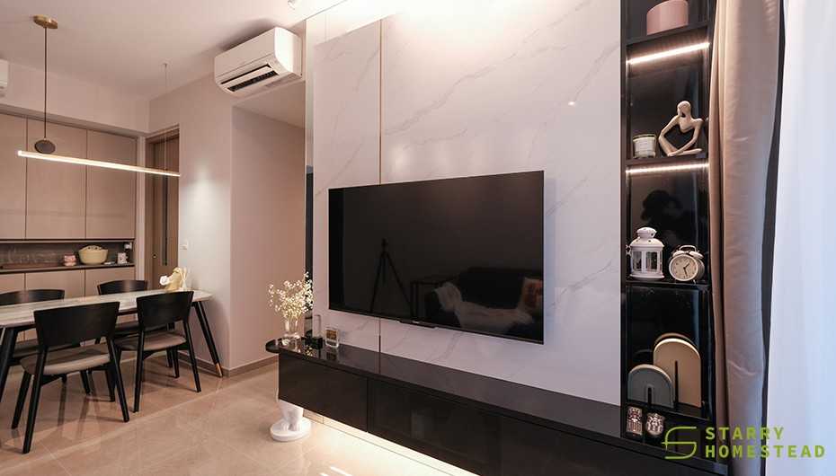 Modern Living Room with Sofa and TV