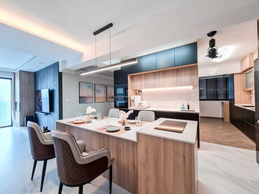 Contemporary Dining Room with Cove Lighting and Dining Chairs