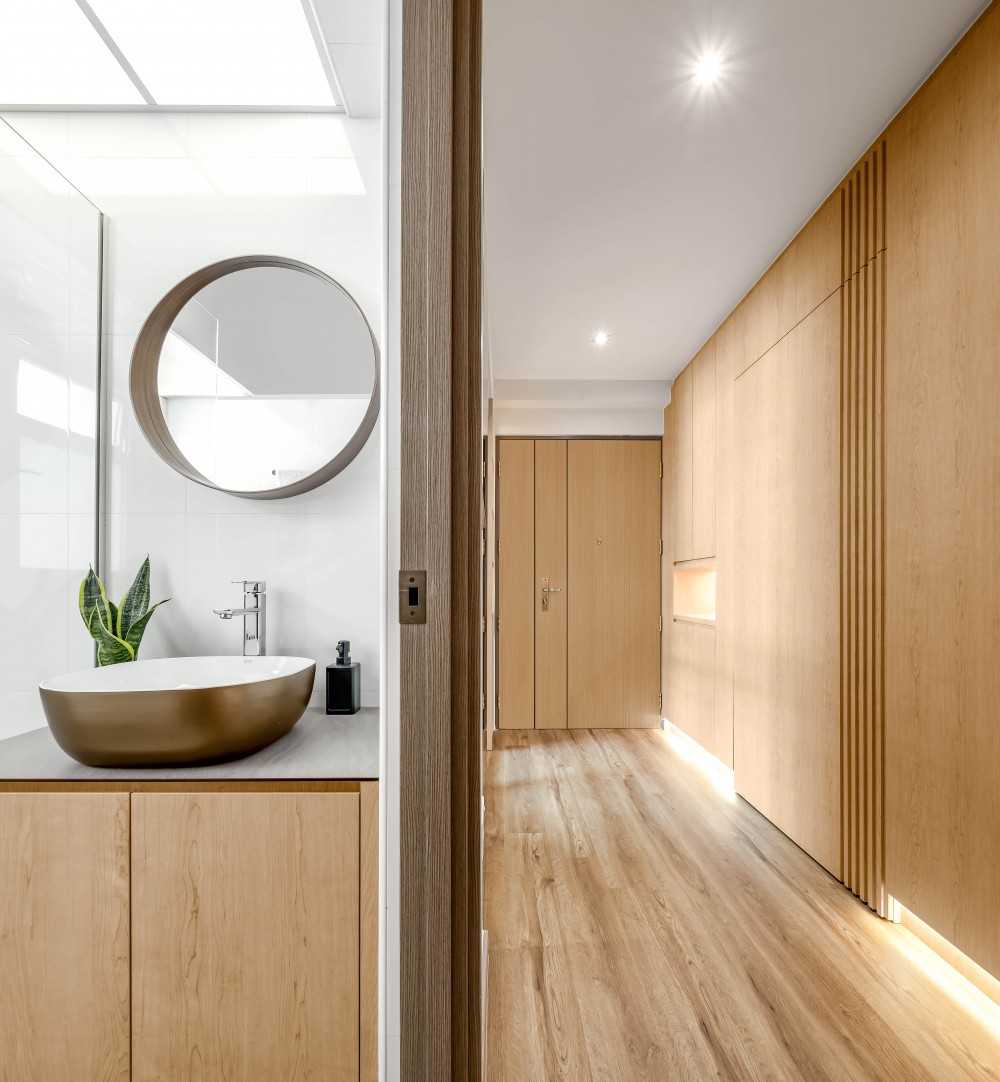 Scandinavian Bathroom with Countertop and Mirror