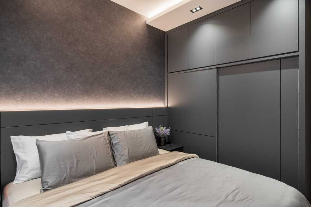 Modern Bedroom with Wardrobe and Sliding Wardrobe