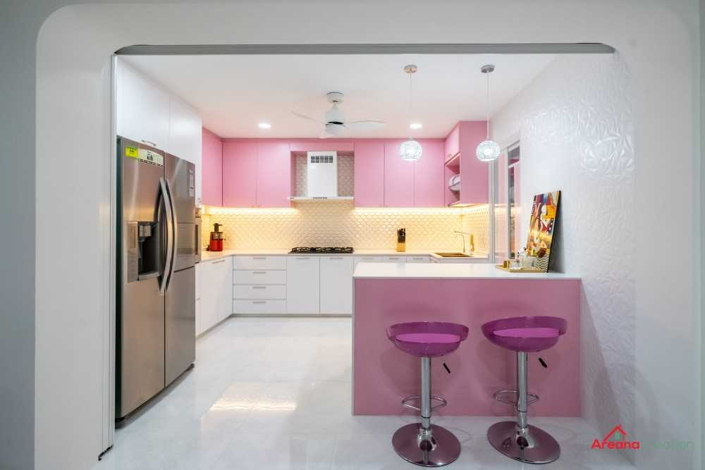 Modern Kitchen with Kitchen Window and Kitchen Island