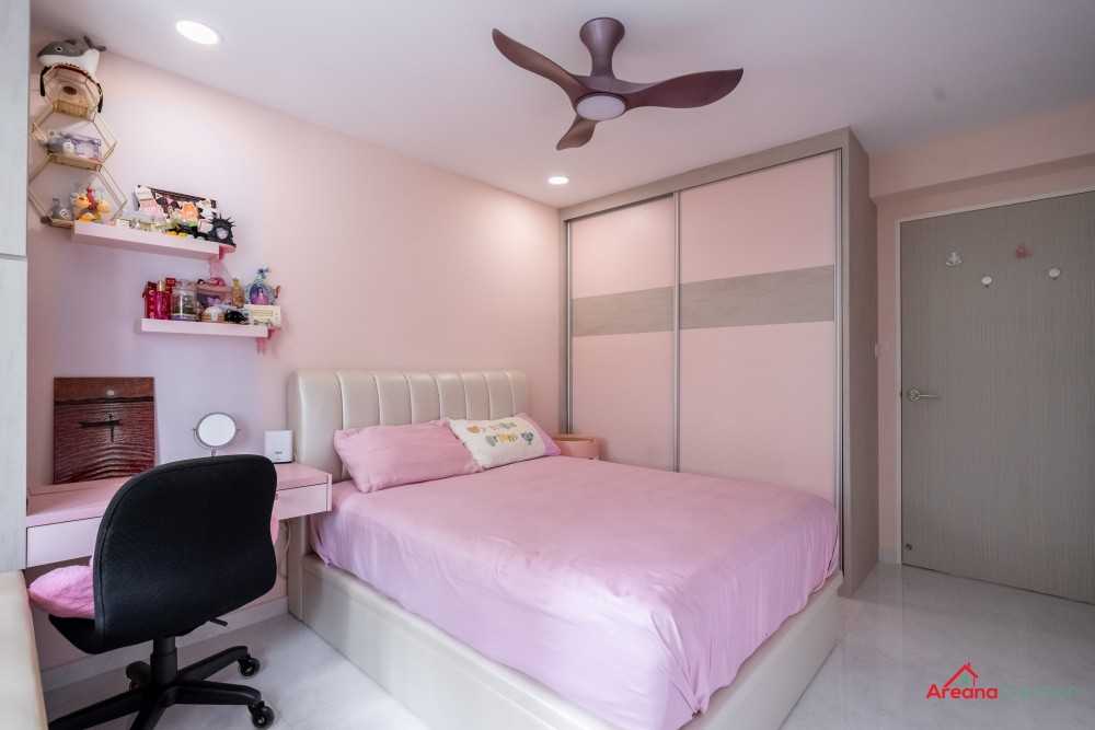 Modern Bedroom with Platform Bed and Vinyl Flooring