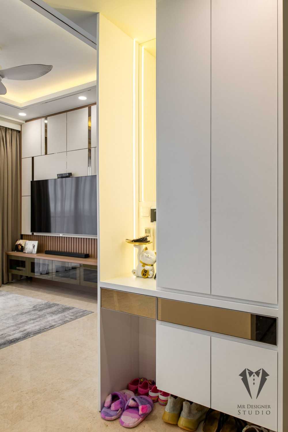 Modern Entryway with Seating Bench and Shoe Rack