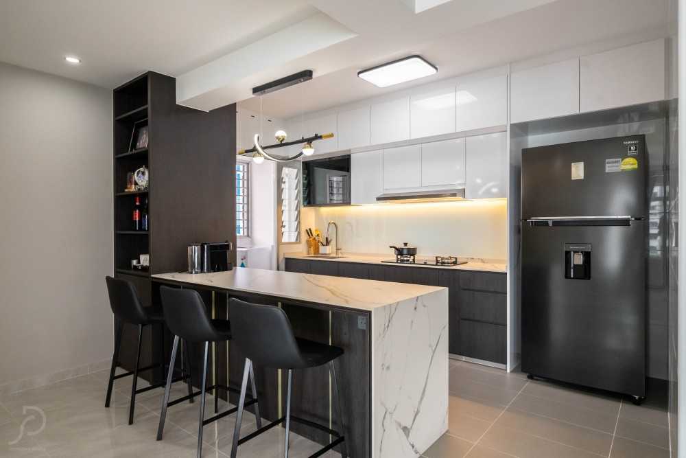 Modern Kitchen with Kitchen Window and Kitchen Island