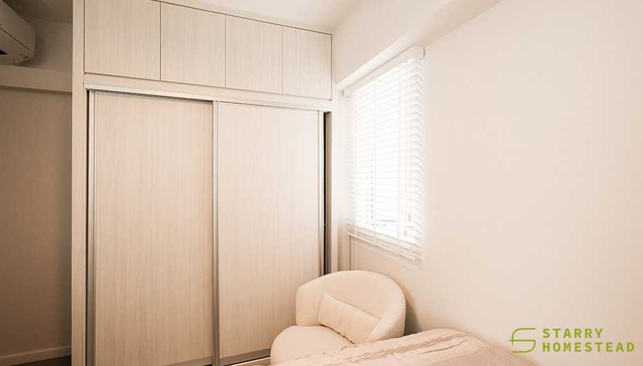 Scandinavian Bedroom with Wardrobe and Sliding Wardrobe