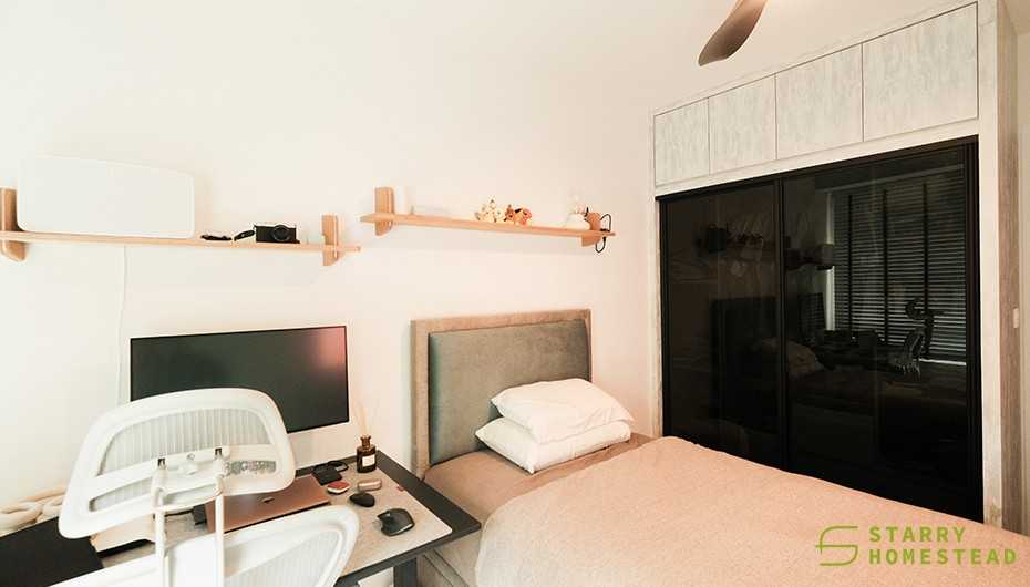 Scandinavian Bedroom with Wardrobe and Sliding Wardrobe