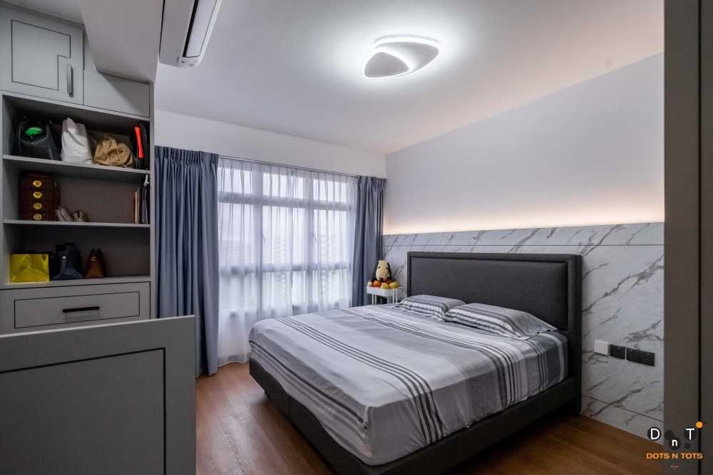 Contemporary Bedroom with Platform Bed and Homogeneous Tiles