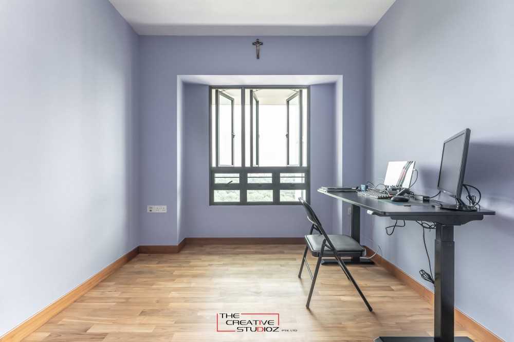 Scandinavian Bedroom with Vinyl Flooring and Flooring